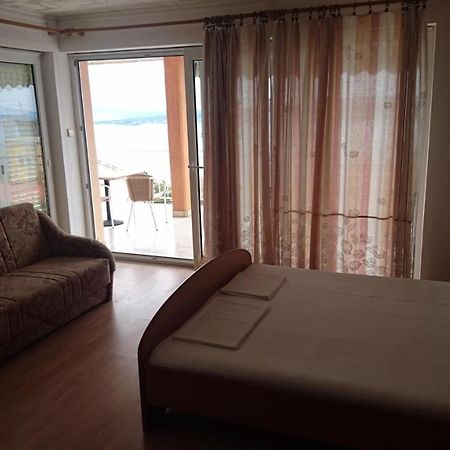 Restoran Sirena Bed and Breakfast Dramalj Exterior foto