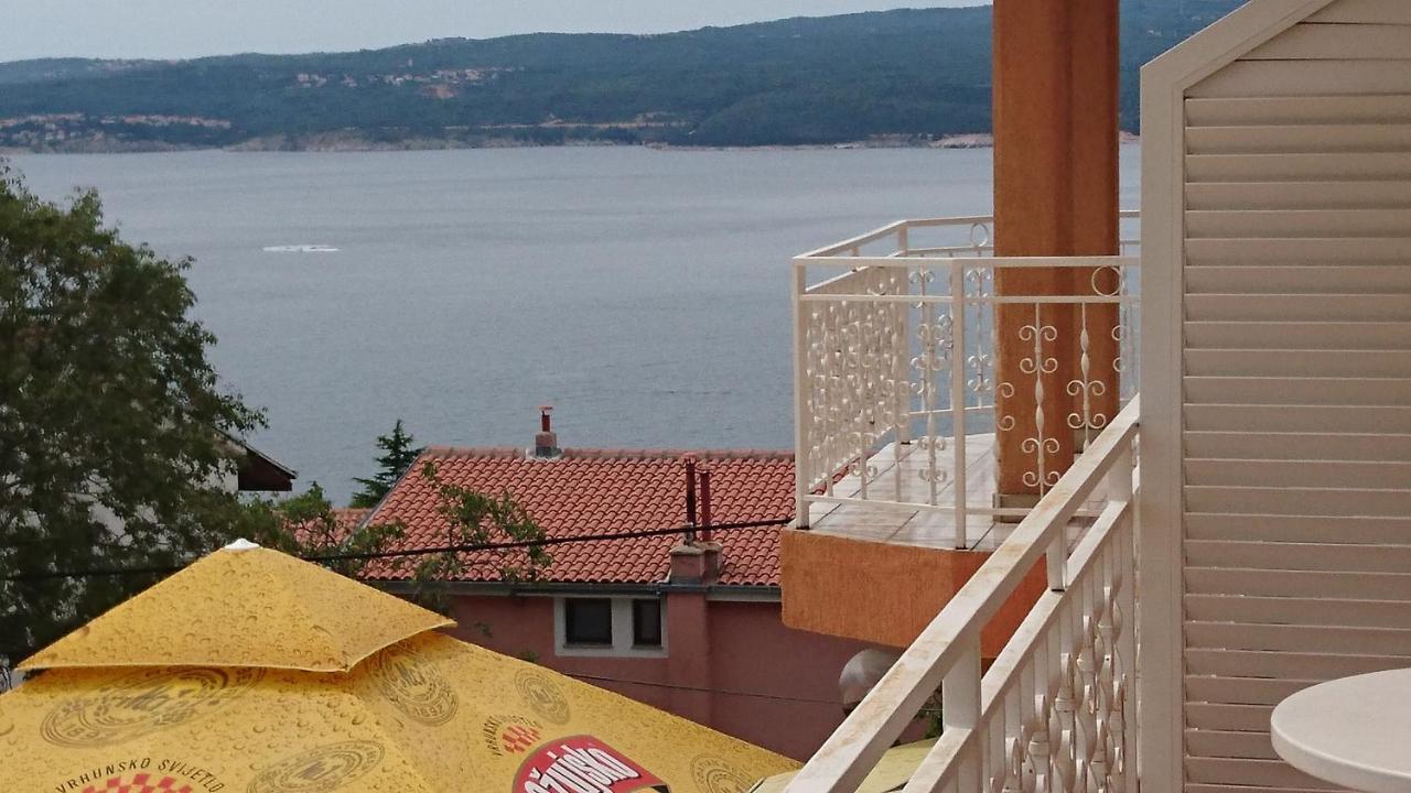 Restoran Sirena Bed and Breakfast Dramalj Exterior foto